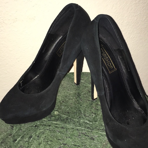 Heels - Picture 2 of 4